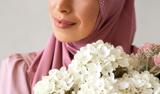 The Best Flower Bouquet Ideas to Honour Emirati Women on Their Special Day