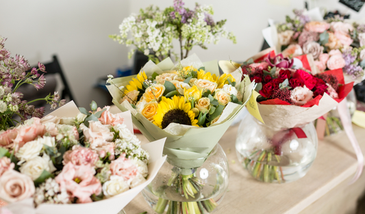 Guide to Select the Best Flower Arrangements and Get Same-Day Delivery in Dubai